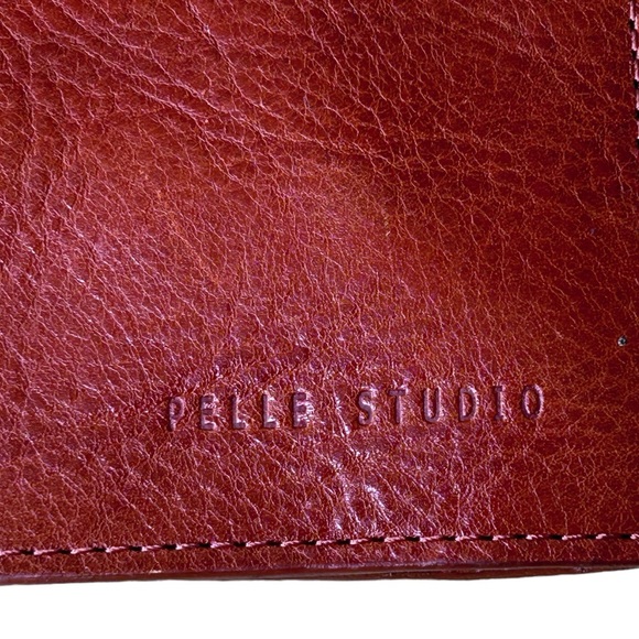 Wilson’s Leather Pelle Studio Red Leather Tote Bag - Picture 4 of 6